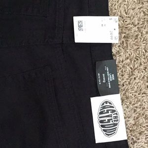 listing-status-banner